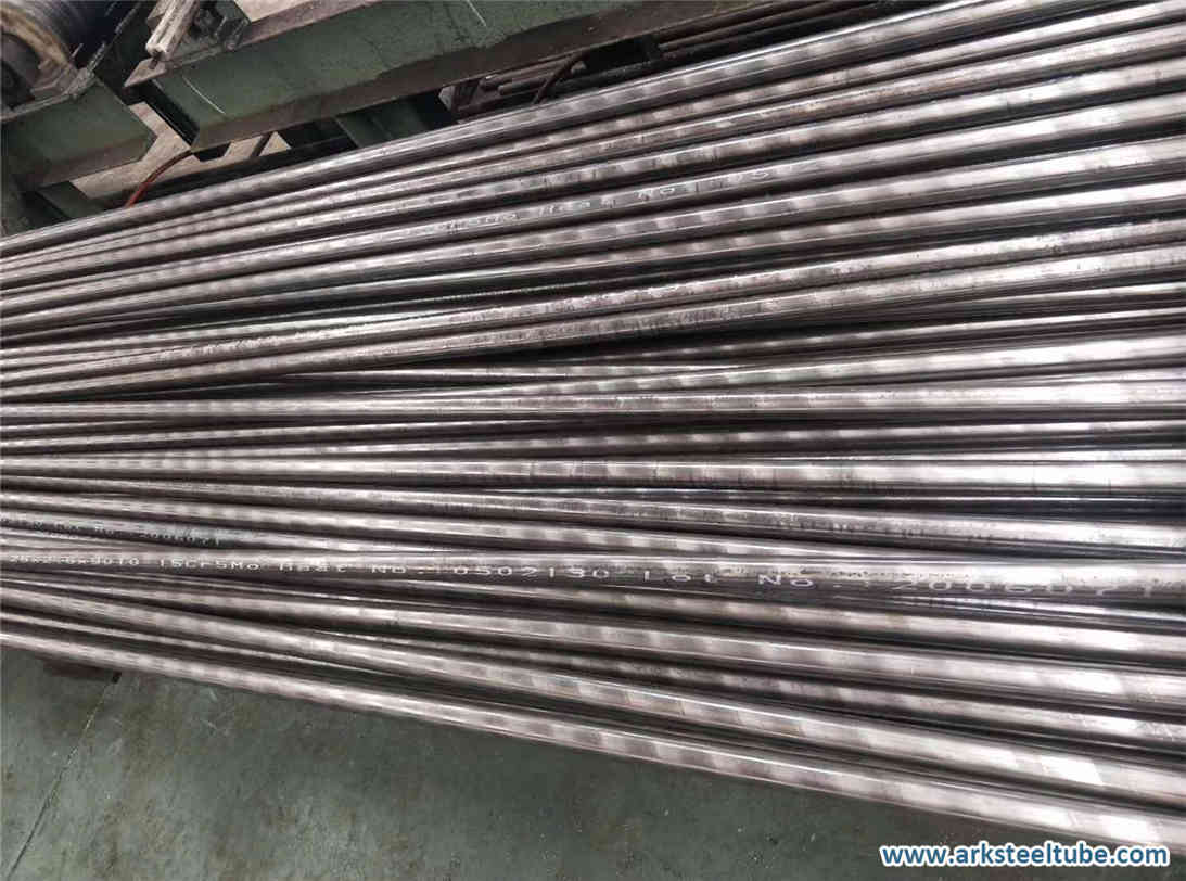 Heat-resistant Steel GOST550-75 15Cr5Mo Seamless Alloy Pipes