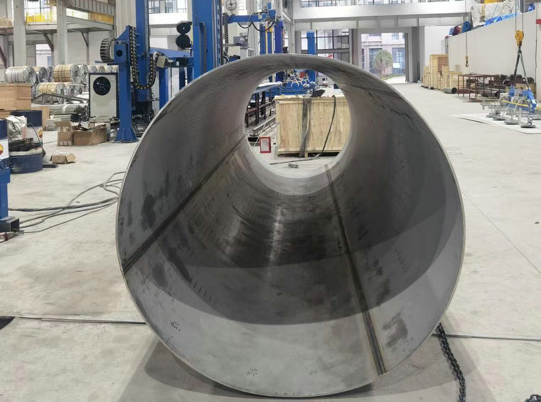 Stainless Steel Large Diameter Welded Pipes EFW 100% RT Size 1620x12mm